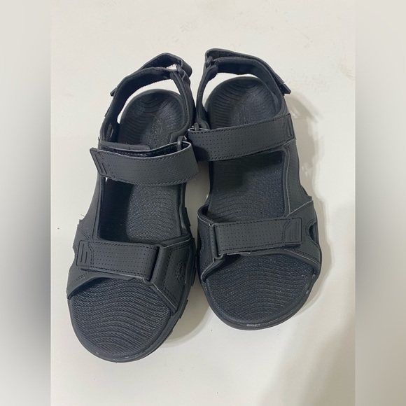 Skechers men Go Golf Black Sandals size 8